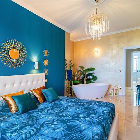 Jungle Suite --- Vasca In Camera Torino Dış mekan fotoğraf