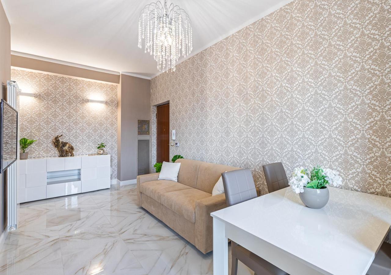 Jungle Suite --- Vasca In Camera Torino Dış mekan fotoğraf